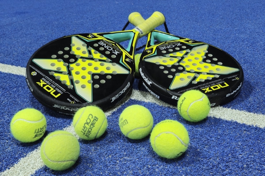 Picture of Play padel with friends
