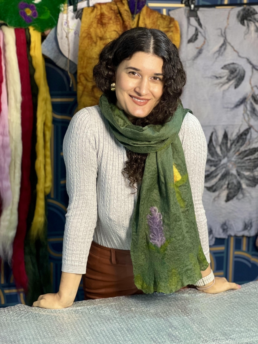 Picture of Felt scarf master class for two